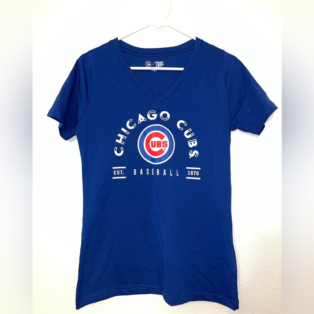 MLB Chicago Cubs Royal Blue Short Sleeve V‑Neck Tee with Logo